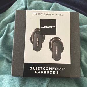Bose QuietComfort Earbuds 2 BRAND NEW With Bacardi logo very unique!!!